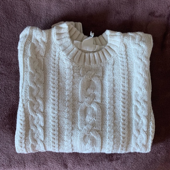 H&M Sweaters - H&M Cable Knit Sweater